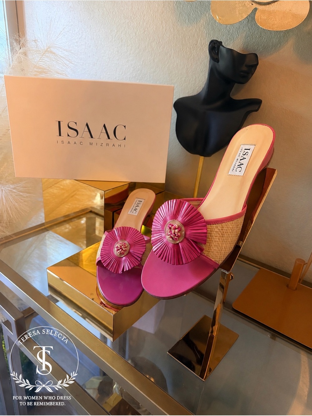 🌸 Isaac Mizrahi Hot Pink Raffia-Trim Slide Mules with Rosette